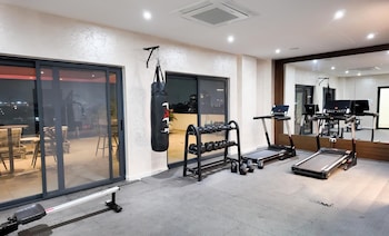 peravi suites at the essence