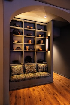 chicandbasic tokyo hoose