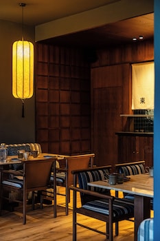 chicandbasic tokyo hoose