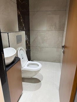 hotel shloka