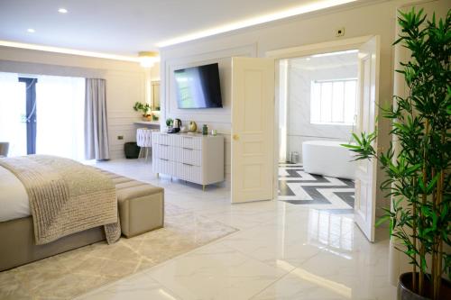 walton view hotel