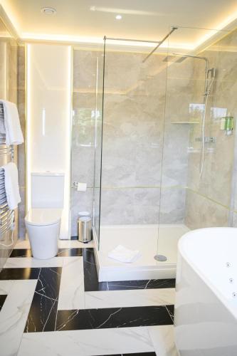 walton view hotel