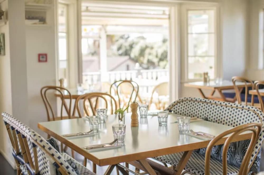 the oyster inn