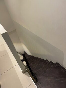 Danny's Lux Home,,4 star