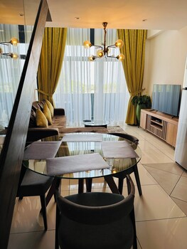 dannys lux home