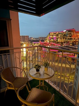 oceanview with balcony airport okada