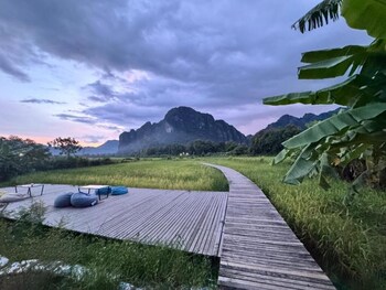 mini vangvieng resort