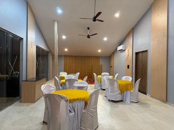 Casa Eternal Beach Resort & Spa,,4 star