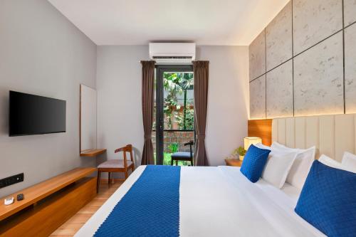 casa eternal beach resort and spa