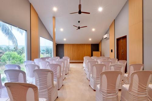 casa eternal beach resort and spa