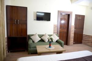panch aarohan hotel king