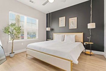pinnacle apartments w amenties by heavenly homes