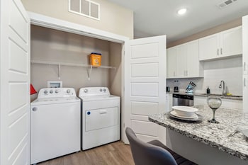 pinnacle apartments w amenties by heavenly homes