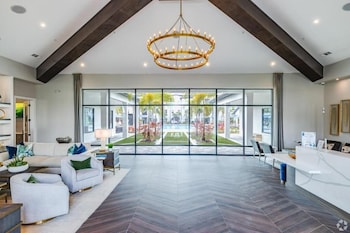 pinnacle apartments w amenties by heavenly homes