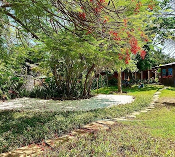 staysocial diani backpackers andsocial hub