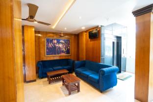 Icon Vista Hotel,,2 star