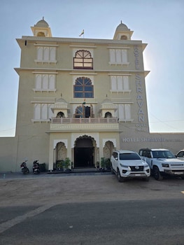 hotel shravan royal inn