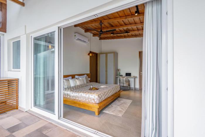 elivaas antarmann casa zenith 6 bhk