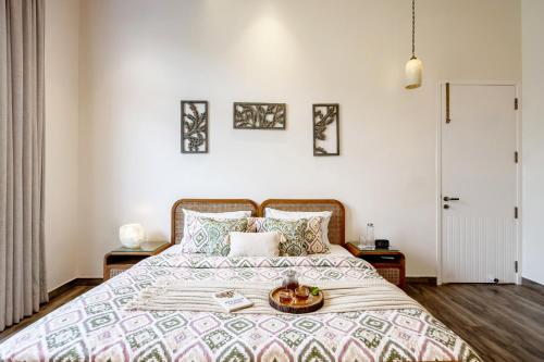 elivaas antarmann casa zenith 6 bhk