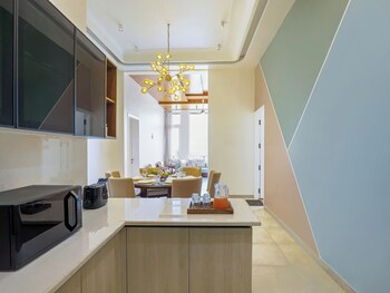elivaas antarmann casa nova 4 bhk villa