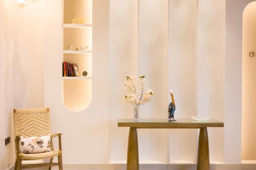 elivaas antarmann casa nova 4 bhk villa
