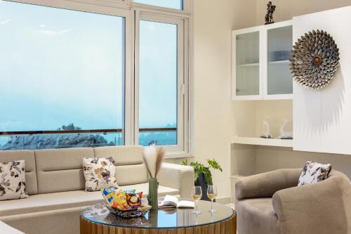 elivaas antarmann casa nova 4 bhk villa
