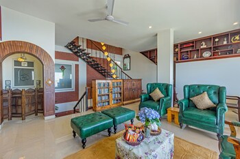 elivaas 3bhk plus attic cliffside villa