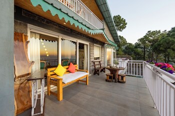 elivaas 3bhk plus attic cliffside villa