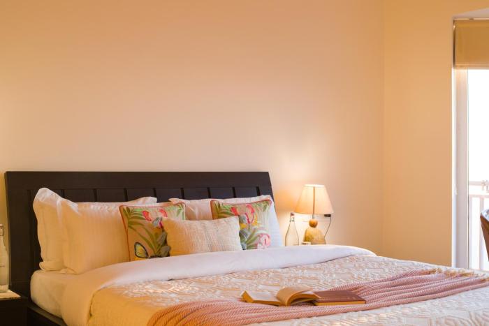 elivaas 3bhk plus attic cliffside villa