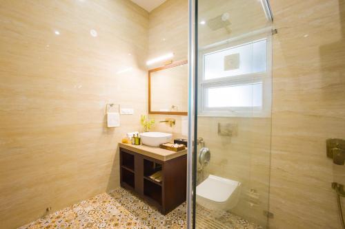elivaas 3bhk plus attic cliffside villa