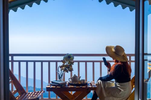 elivaas 3bhk plus attic cliffside villa
