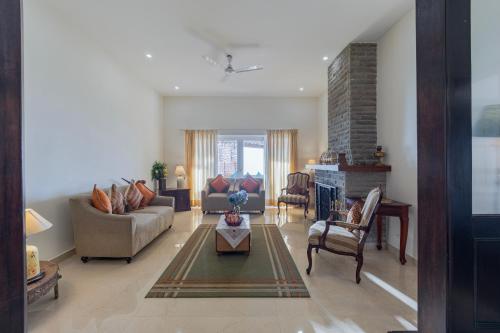 elivaas 3bhk plus attic cliffside villa