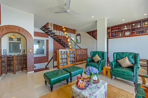 elivaas 3bhk plus attic cliffside villa