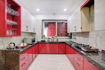 alaya stays nest 4bhk villa with pool