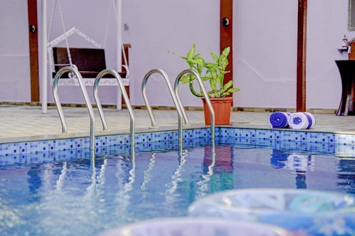 alaya stays nest 4bhk villa with pool