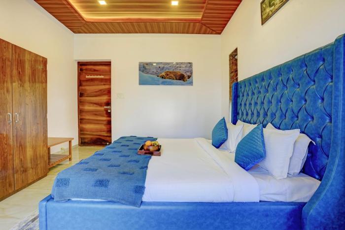 alaya stays nest 4bhk villa with pool