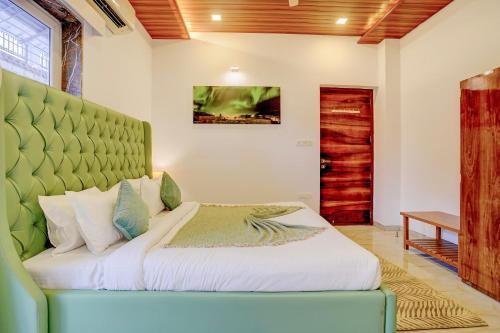 alaya stays nest 4bhk villa with pool
