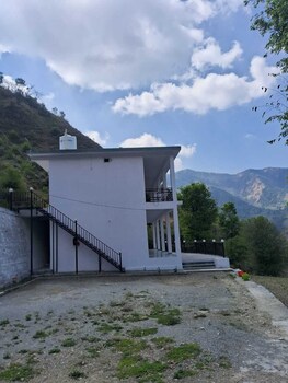 rajjeet guest house