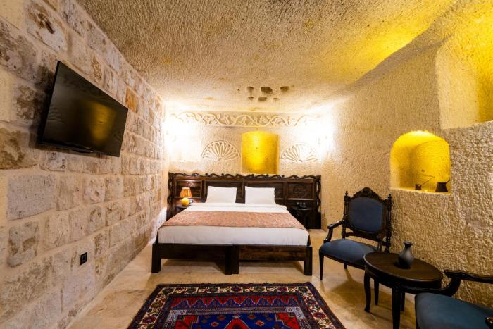 aurelia cave cappadocia