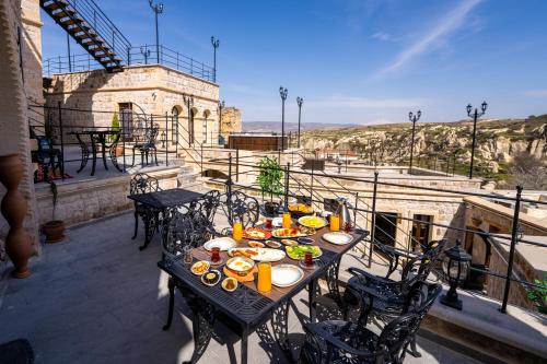 aurelia cave cappadocia