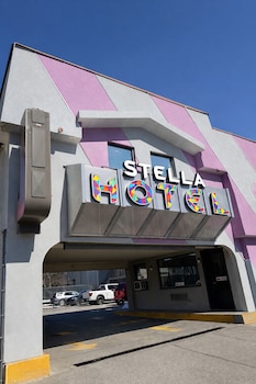 Stella Hotel Bronx,,2 star