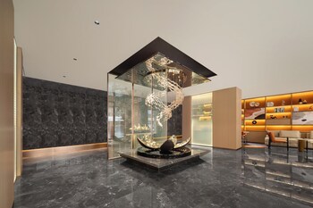 h crystal hotel xian west 2nd branch