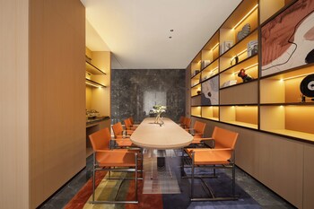 h crystal hotel xian west 2nd branch