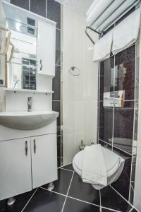 pera life premium hotel