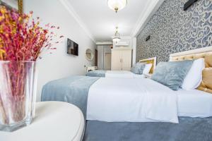 pera life premium hotel