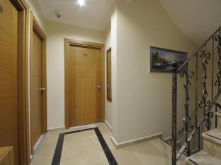 pera life premium hotel