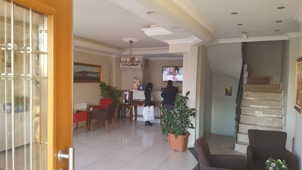 pera life premium hotel