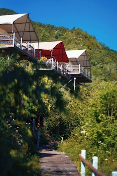 xingxiu wuling mountain villa