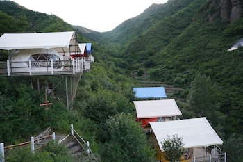 xingxiu wuling mountain villa