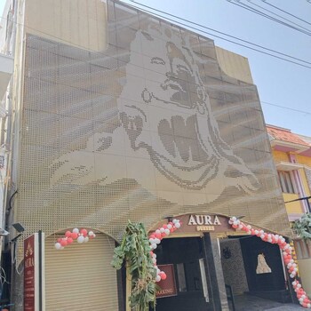 aura suites